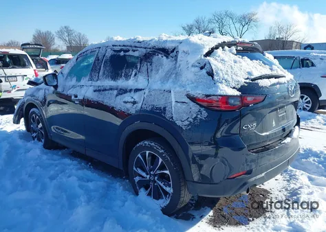 2023 Mazda Cx-5 2.5 S Premium Plus z USA, uszkodzony, nr VIN JM3KFBEM7P0128073
